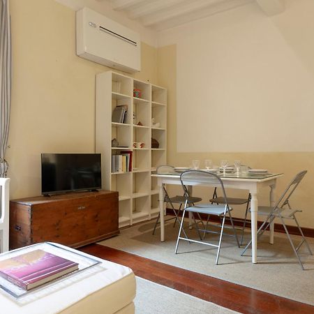 Sweet San Frediano Apartment フィレンツェ エクステリア 写真