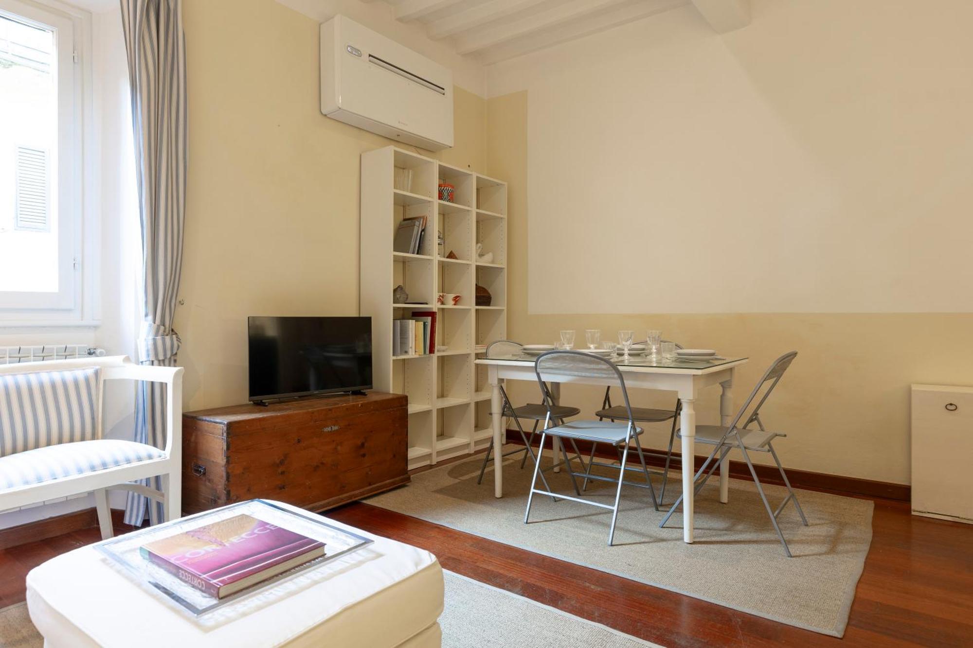 Sweet San Frediano Apartment フィレンツェ エクステリア 写真