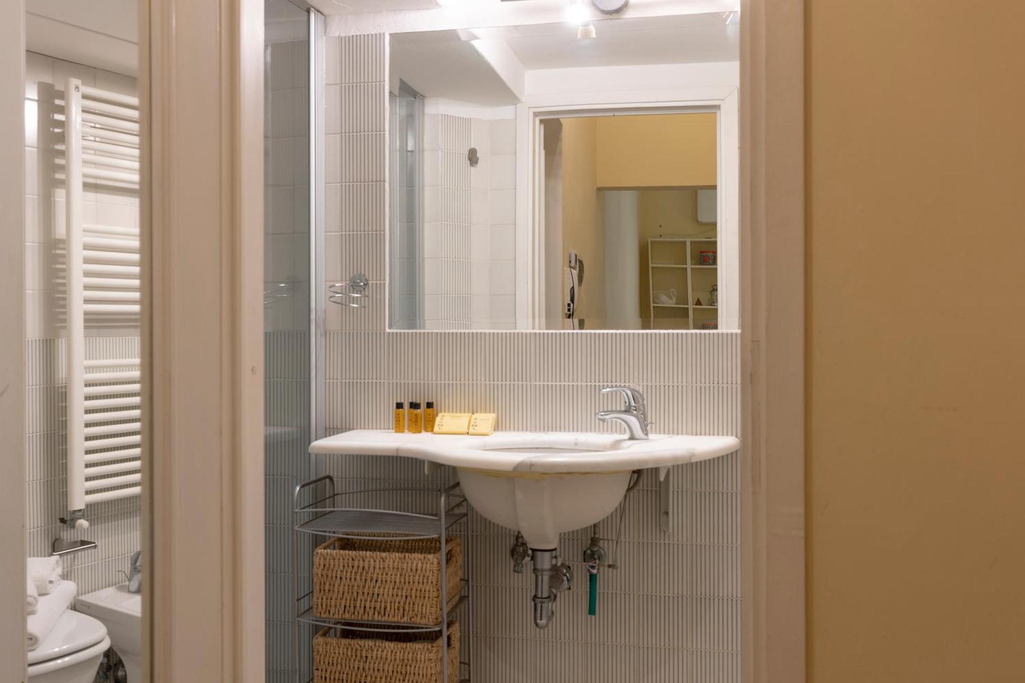 Sweet San Frediano Apartment フィレンツェ エクステリア 写真